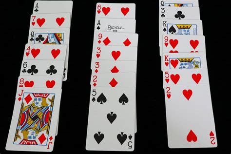 how to play 21 cards